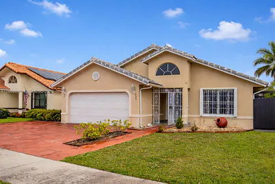 699 NW 134th Pl Miami FL