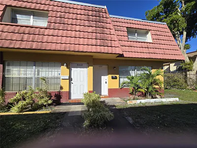 5309 NW 27th St 5D #5D Lauderhill FL