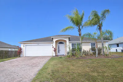 538 SW Baoy Avenue, Port St. Lucie, FL 34953 Port St Lucie FL