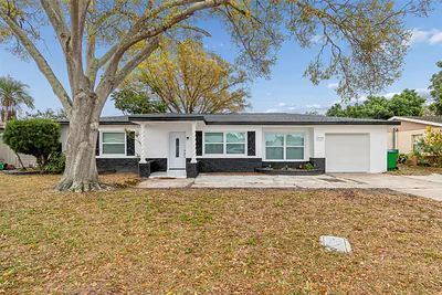 5948 51ST AVENUE N Kenneth City FL