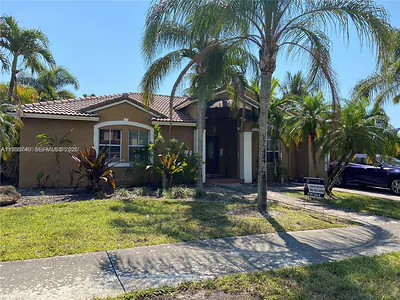 18121 SW 152nd Ct Miami FL