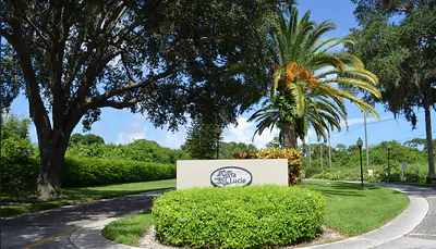 7 Lake Vista Trail 104, Port St. Lucie, FL 34952 #104 Port St Lucie FL