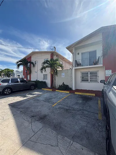 2154 SW 4th St 3 #3 Miami FL