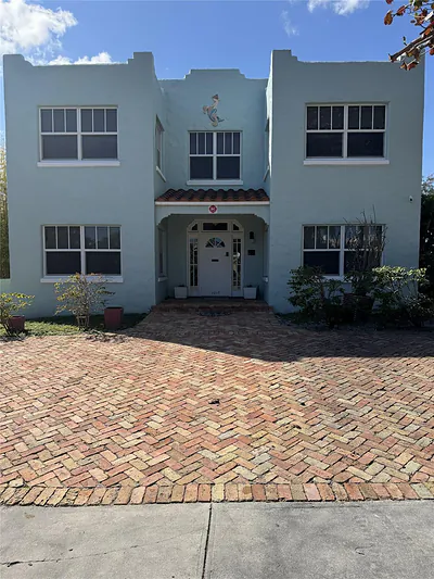 1217 SE 1 AVe 1 AVe 1 Avenue, Fort Lauderdale, FL 33316 Fort Lauderdale FL