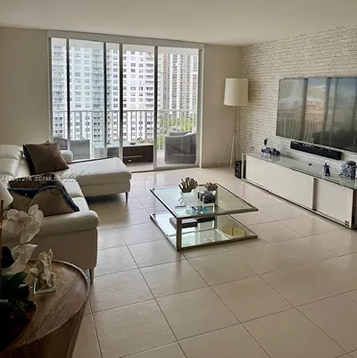2801 NE 183rd St 1208W #1208W Aventura FL