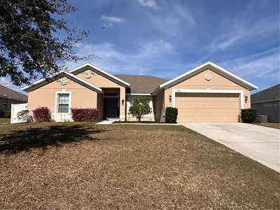 402 EDITH DRIVE Fruitland Park FL
