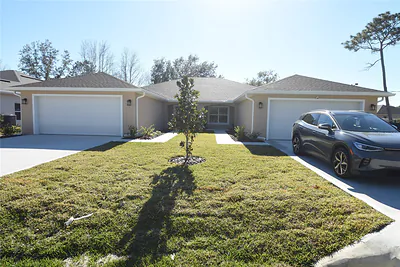 11 BUTTONWOOD LANE A #A Palm Coast FL