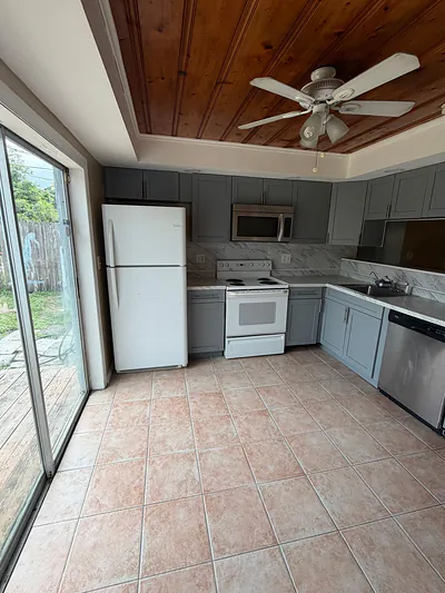 5601 Pierce Street, Hollywood, FL 33021 Hollywood FL