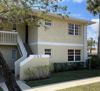 1560 SE Royal Green Circle 201, Port St. Lucie, FL 34952 #201 Port St Lucie FL