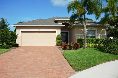 9306 COACHMAN DRIVE Venice FL
