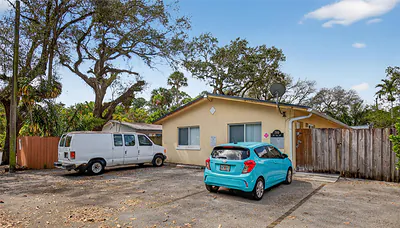 709 SW 13th Avenue 4, Fort Lauderdale, FL 33312 #4 Fort Lauderdale FL