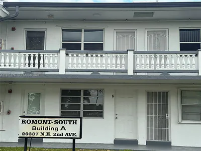 20337 NE 2nd Ave 18 #18 Miami FL