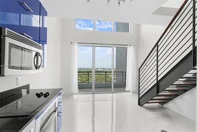 60 SW 13th St 3213 #3213 Miami FL