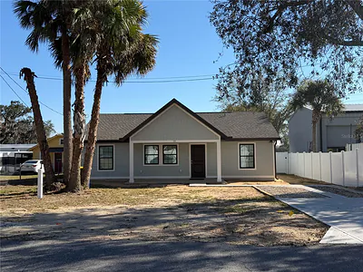 111 W PEARL STREET Minneola FL