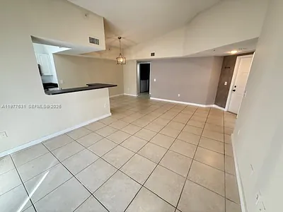 150 NW 96th Ave 9-302 #9-302 Pembroke Pines FL