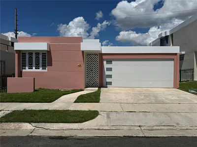 C RAFAELA RIVERA Las Piedras PR