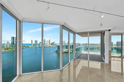 3370 Hidden Bay Dr 2708 #2708 Aventura FL