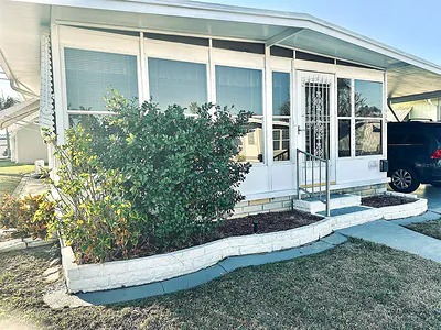 2000 E BAY DRIVE 112 #112 Largo FL