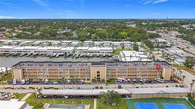 1 BOCA CIEGA POINT BOULEVARD 215 #215 St Petersburg FL