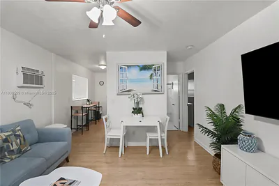 717 SW 13th Ave 1 #1 Fort Lauderdale FL