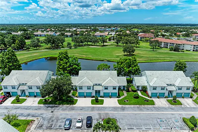 6618 PINEVIEW TERRACE 6618 #6618 Bradenton FL