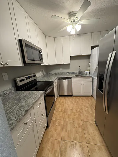 102 Stratford H A, West Palm Beach, FL 33417 #A West Palm Beach FL
