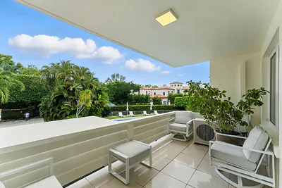 455 Worth Avenue 209, Palm Beach, FL 33480 #209 Palm Beach FL