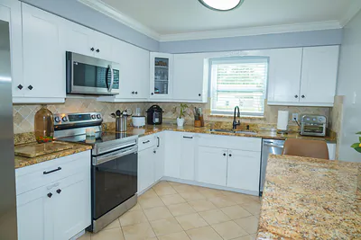 411 Forest Estate Drive, West Palm Beach, FL 33415 West Palm Beach FL