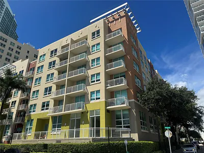2000 N Bayshore Dr 126 #126 Miami FL