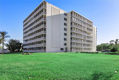 5 Bluebill 701 #701 Naples FL