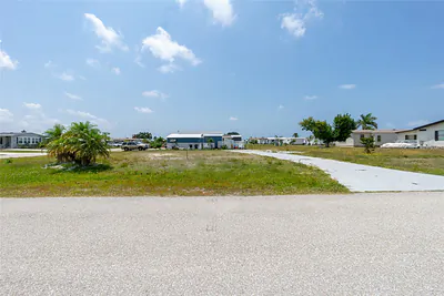 6161 FALCON DRIVE Englewood FL