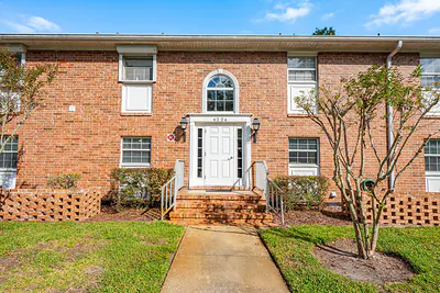 4224 LAKE UNDERHILL ROAD 8b5 #8b5 Orlando FL