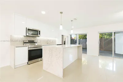 6080 W 26th Ct 101-9 #101-9 Hialeah FL
