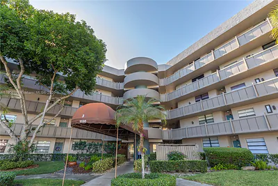 1100 Colony Point Cir 414 #414 Pembroke Pines FL
