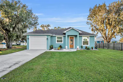 1947 N LAKE REEDY BOULEVARD Frostproof FL