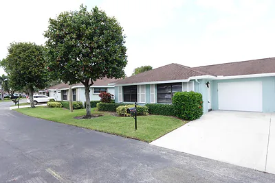 9740 Pecan Tree Drive A, Boynton Beach, FL 33436 #A Boynton Beach FL