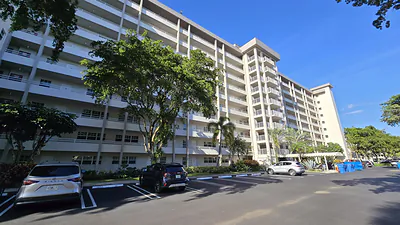 575 Oaks Lane 509, Pompano Beach, FL 33069 #509 Pompano Beach FL