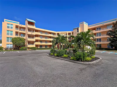 4530 PINEBROOK CIRCLE 103 #103 Bradenton FL