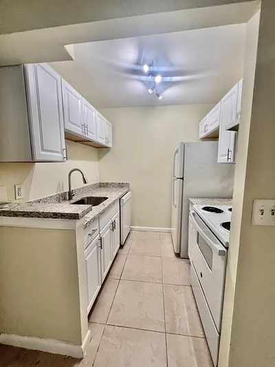 1500 N Congress Avenue B9, West Palm Beach, FL 33401 #B9 West Palm Beach FL