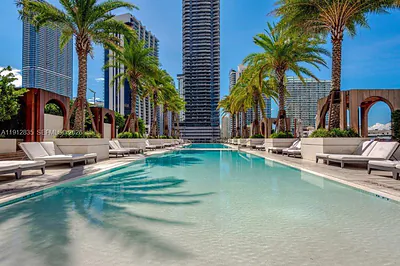 801 S Miami Ave 5107 #5107 Miami FL