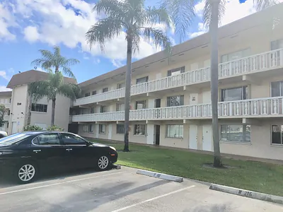 400 Village Green Circle W 317, Palm Springs, FL 33461 #317 Palm Springs FL