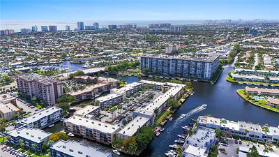 777 S Federal Hwy 305E #305E Pompano Beach FL