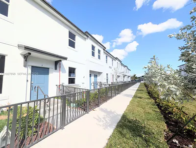 15557 SW 280TH STREET 4 #4 Homestead FL