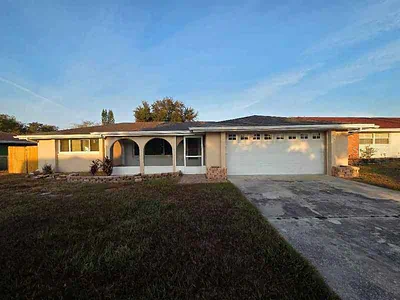 7619 SUMMERTREE LANE New Port Richey FL