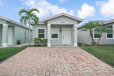 2618 Saginaw Avenue, West Palm Beach, FL 33409 West Palm Beach FL