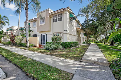 6695 Via Regina, Boca Raton, FL 33433 Boca Raton FL
