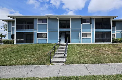 19800 SW 103rd Ct 208 #208 Cutler Bay FL