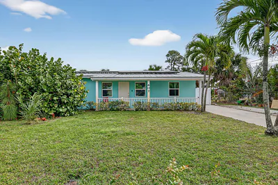 607 SE Cortez Avenue, Stuart, FL 34994 Stuart FL