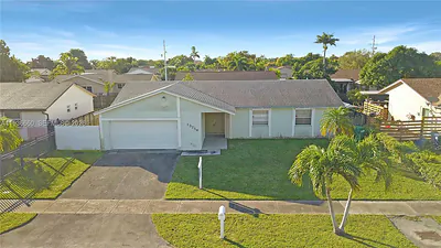 13254 SW 255th Ter Homestead FL