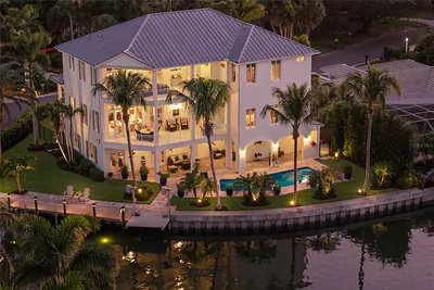 750 SIESTA KEY CIRCLE Sarasota FL